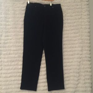 Gloria Vanderbilt Amanda jeans,size 14